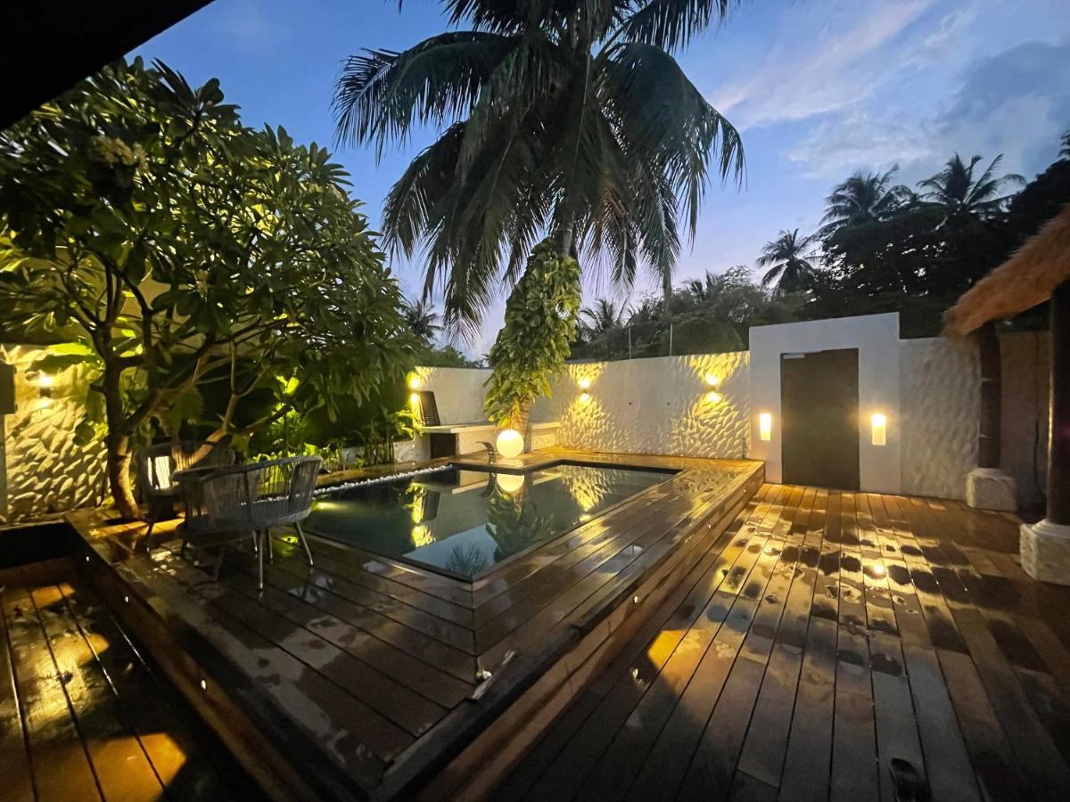 Atholhu Residence Fehendhoo Exteriör bild