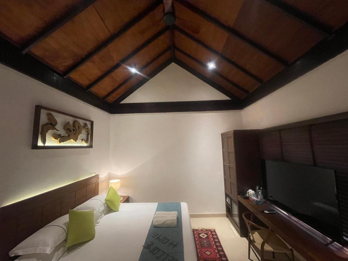Atholhu Residence Fehendhoo Exteriör bild