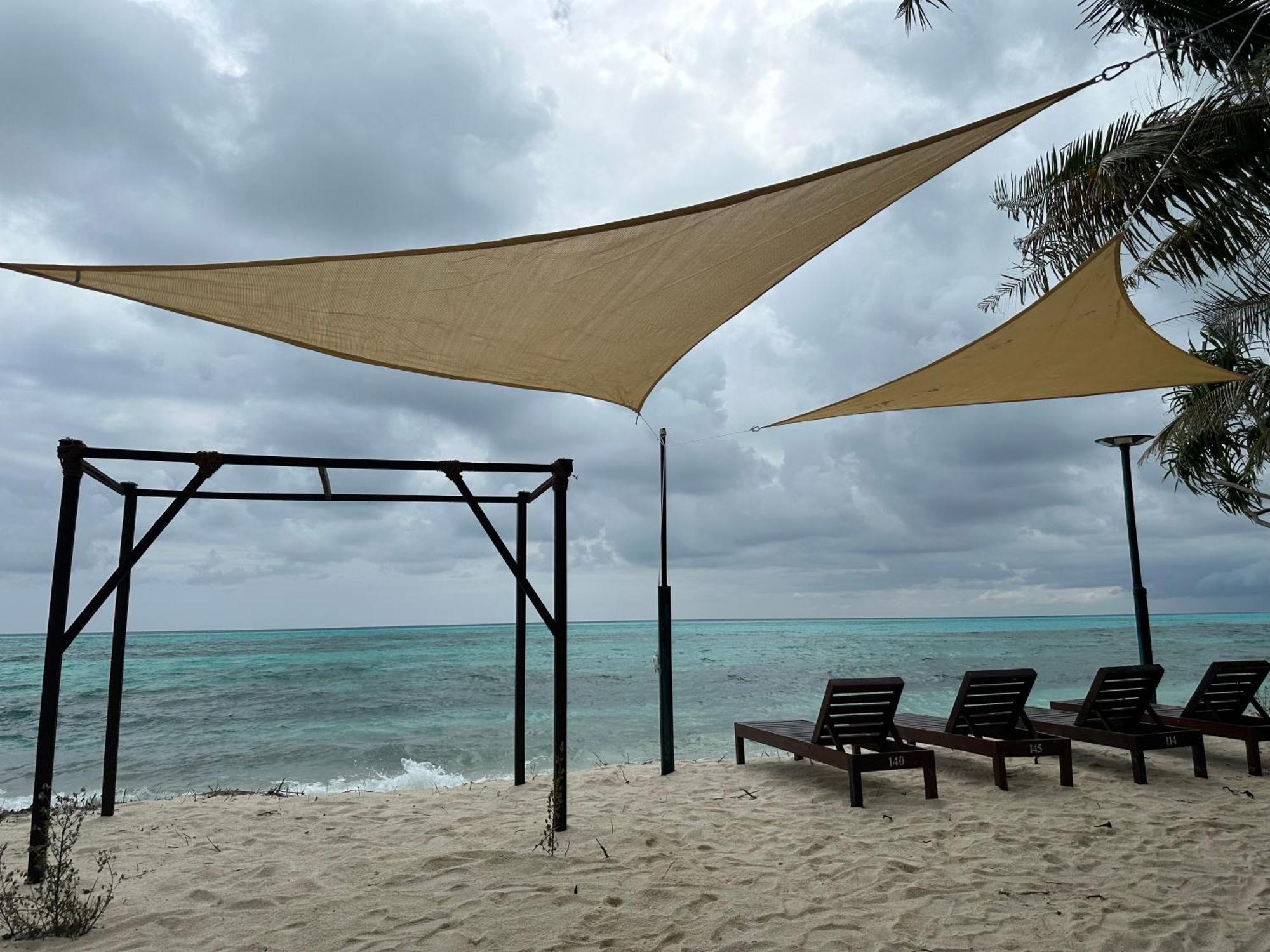 Atholhu Residence Fehendhoo Exteriör bild