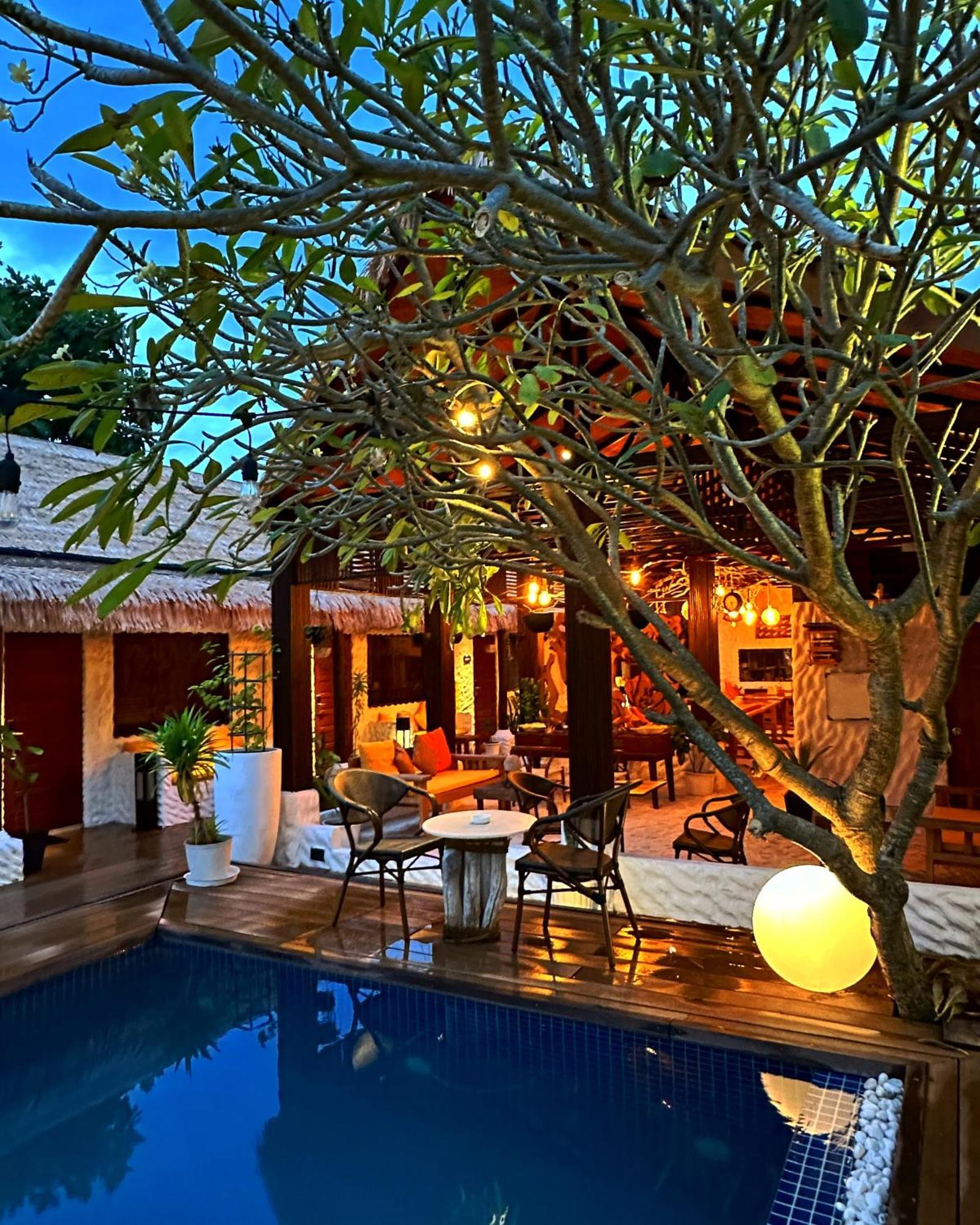 Atholhu Residence Fehendhoo Exteriör bild