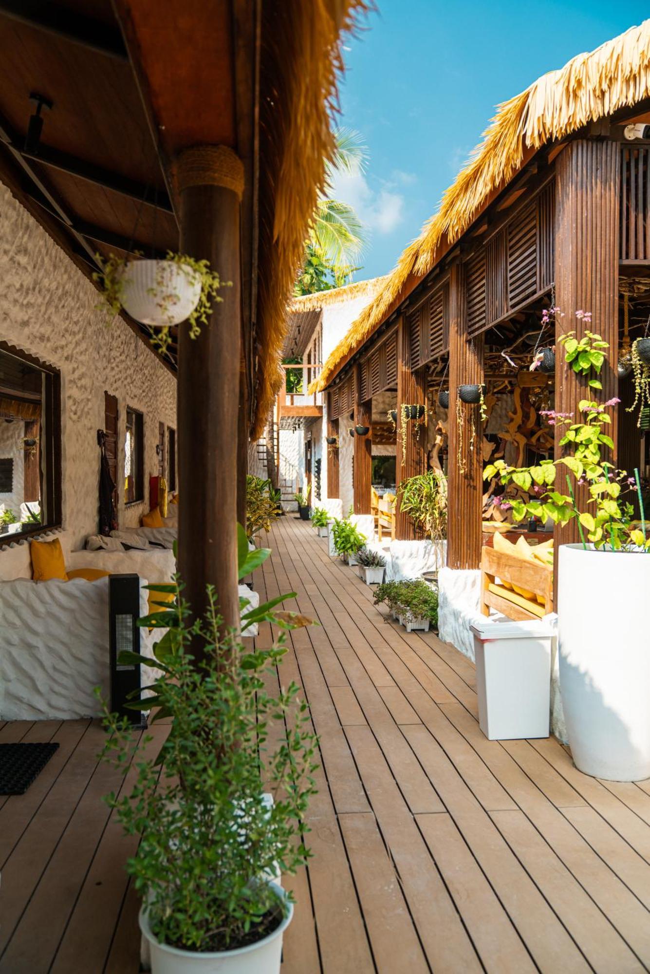 Atholhu Residence Fehendhoo Exteriör bild